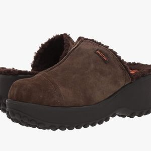 Rocket Dog Chocolate Brown Suede Clogs